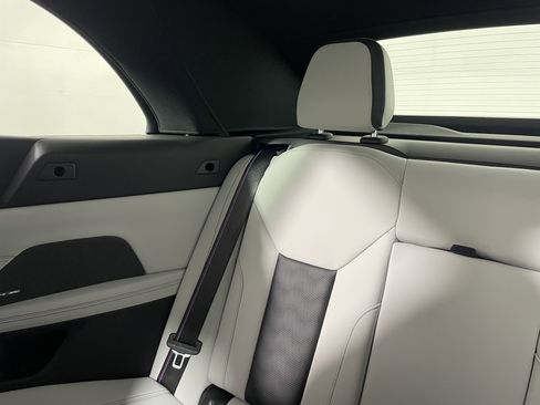 Used 2025 BMW M4 xDrive Competition AWD/4WD image 13