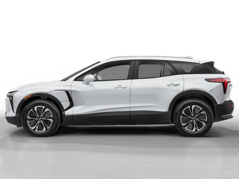 New 2026 Chevrolet Blazer EV LT w/ Midnight/Sport Edition FWD image 3
