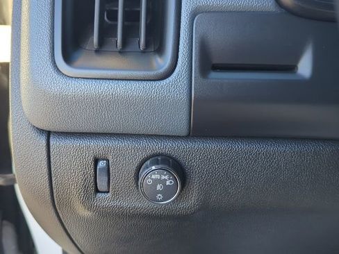 Used 2020 Chevrolet Colorado Z71 image 12