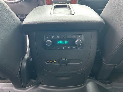 Used 2013 Chevrolet Tahoe LTZ image 22