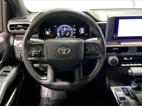 New 2026 Toyota Tacoma SR AWD/4WD image 17