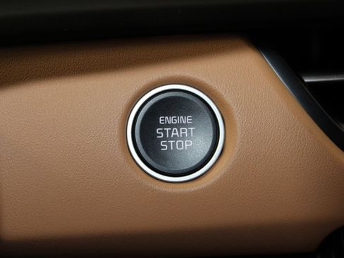 Used 2025 Kia Seltos EX w/ EX Sunroof Package FWD image 26