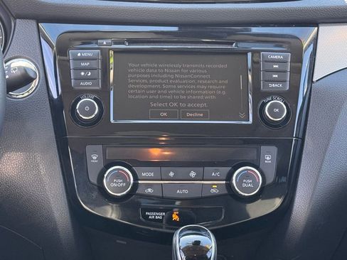 Certified 2020 Nissan Rogue Sport SL w/ Premium Package image 20