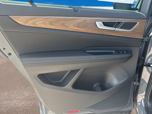 New 2026 Volkswagen Atlas SE AWD/4WD image 15