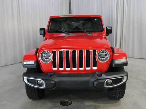 Used 2020 Jeep Wrangler Unlimited Sahara AWD/4WD image 27