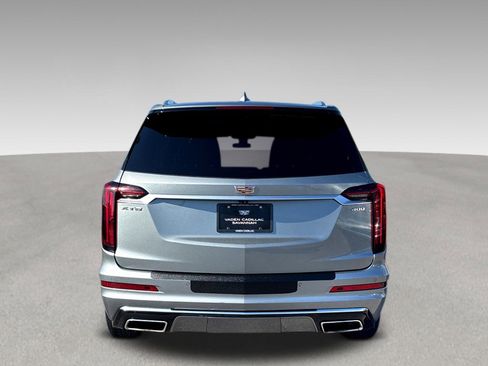 Used 2023 Cadillac XT6 Premium Luxury FWD image 21