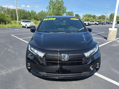 Used 2024 Honda Odyssey Sport image 11