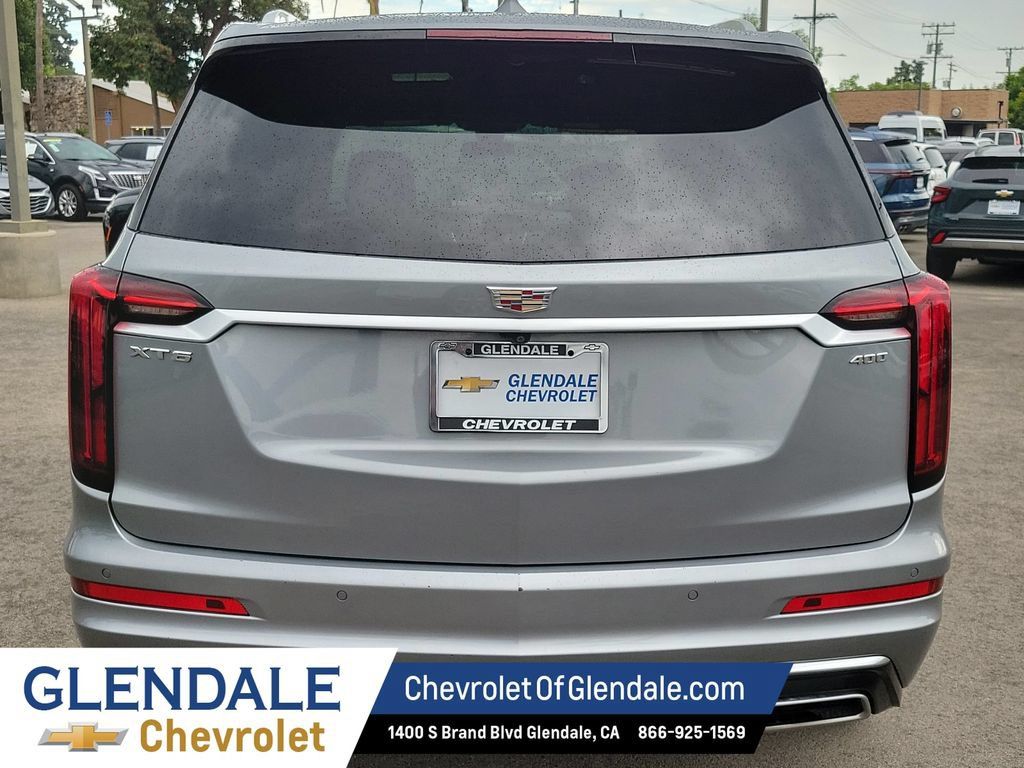 Used 2024 Cadillac XT6 Premium Luxury FWD image 12