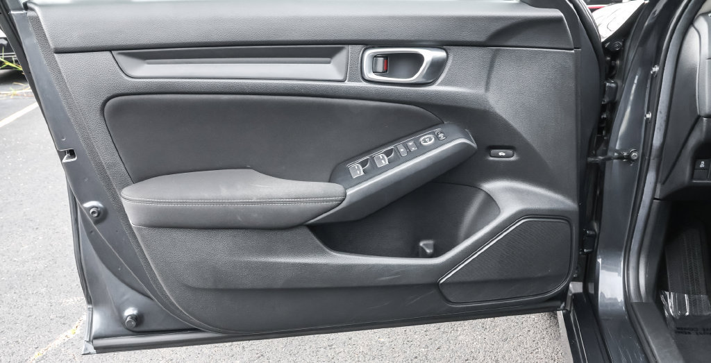 Used 2025 Honda Civic LX image 23