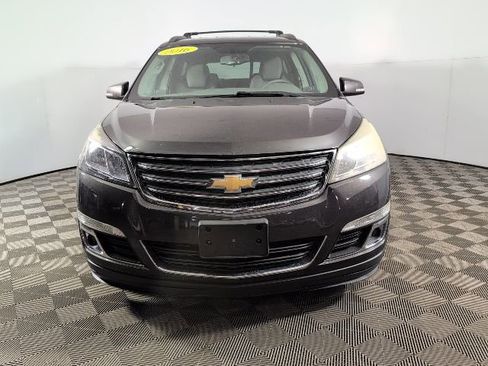 Used 2016 Chevrolet Traverse LT w/ Traveler's Package image 2