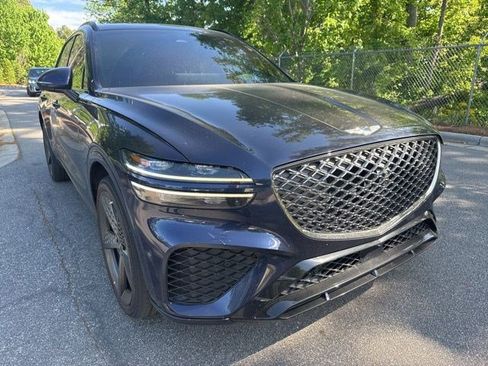 Used 2024 Genesis GV70 2.5T w/ Sport Prestige Package image 5