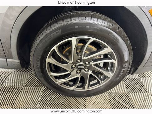 Certified 2022 Lincoln Corsair AWD w/ Equipment Group 101A image 16