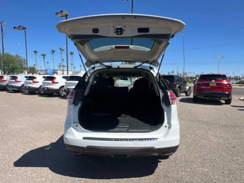 Used 2016 Nissan Rogue S AWD/4WD image 29
