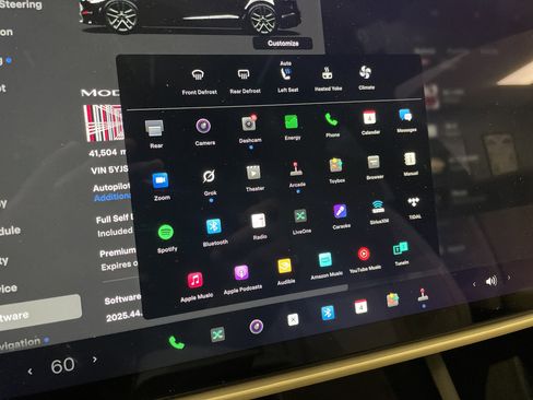 Used 2022 Tesla Model S Plaid image 35