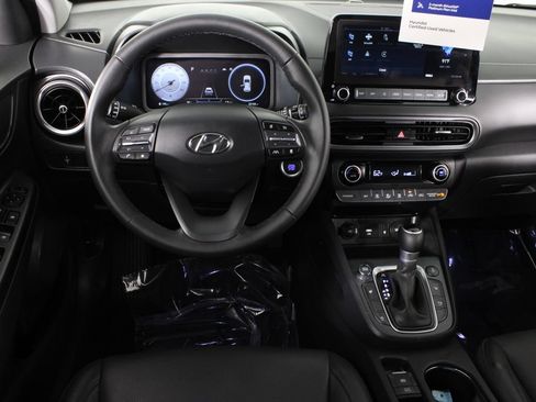 Certified 2023 Hyundai Kona Limited AWD/4WD image 8