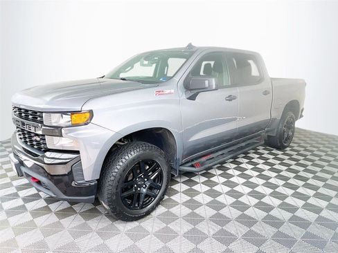 Used 2022 Chevrolet Silverado 1500 Custom Trail Boss w/ Safety Confidence Package AWD/4WD image 3