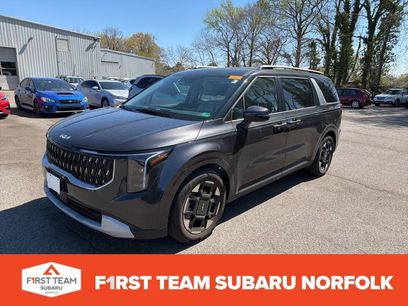 Used 2025 Kia Carnival EX