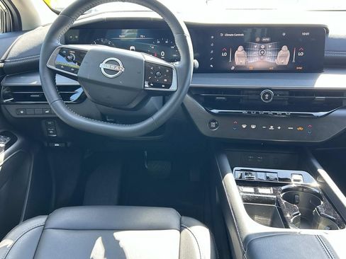 Certified 2025 Nissan Murano SV AWD/4WD image 24