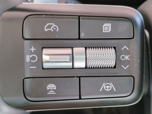 Used 2025 Hyundai Santa Fe XRT image 25