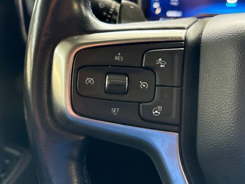 Used 2022 Chevrolet Silverado 1500 LTZ w/ LTZ Premium Package AWD/4WD image 40