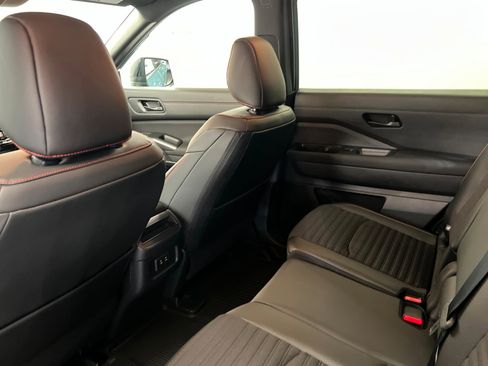 New 2026 Nissan Pathfinder Rock Creek AWD/4WD image 19