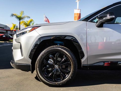 Used 2025 Toyota RAV4 XSE image 5