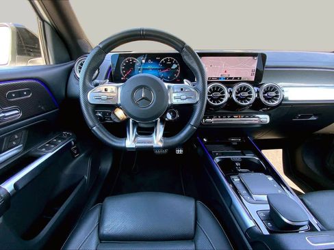 Used 2022 Mercedes-Benz GLB 35 AMG 4MATIC image 6