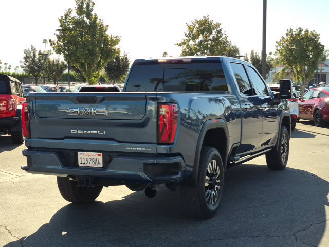 Used 2024 GMC Sierra 2500 Denali Ultimate AWD/4WD image 4