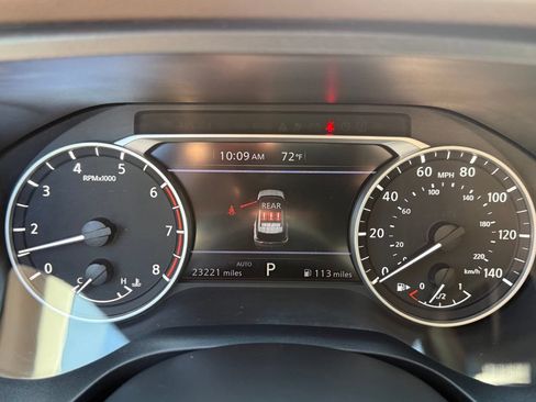 Used 2023 Nissan Rogue SV AWD/4WD image 28