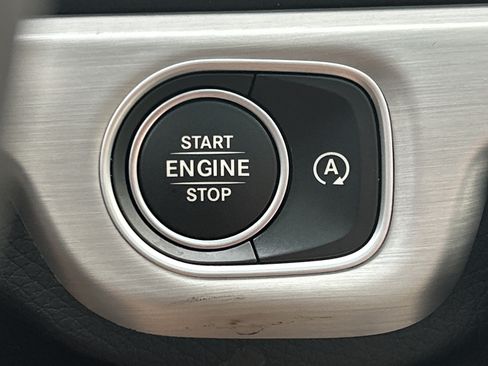 Certified 2025 Mercedes-Benz G 550 image 30