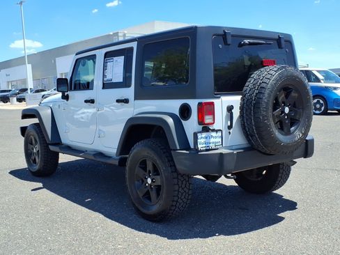 Used 2016 Jeep Wrangler Unlimited Sport w/ Quick Order Package 24S AWD/4WD image 5