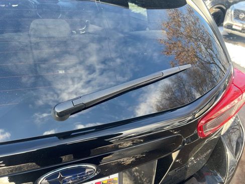 Used 2022 Subaru Crosstrek 2.0i Premium image 34