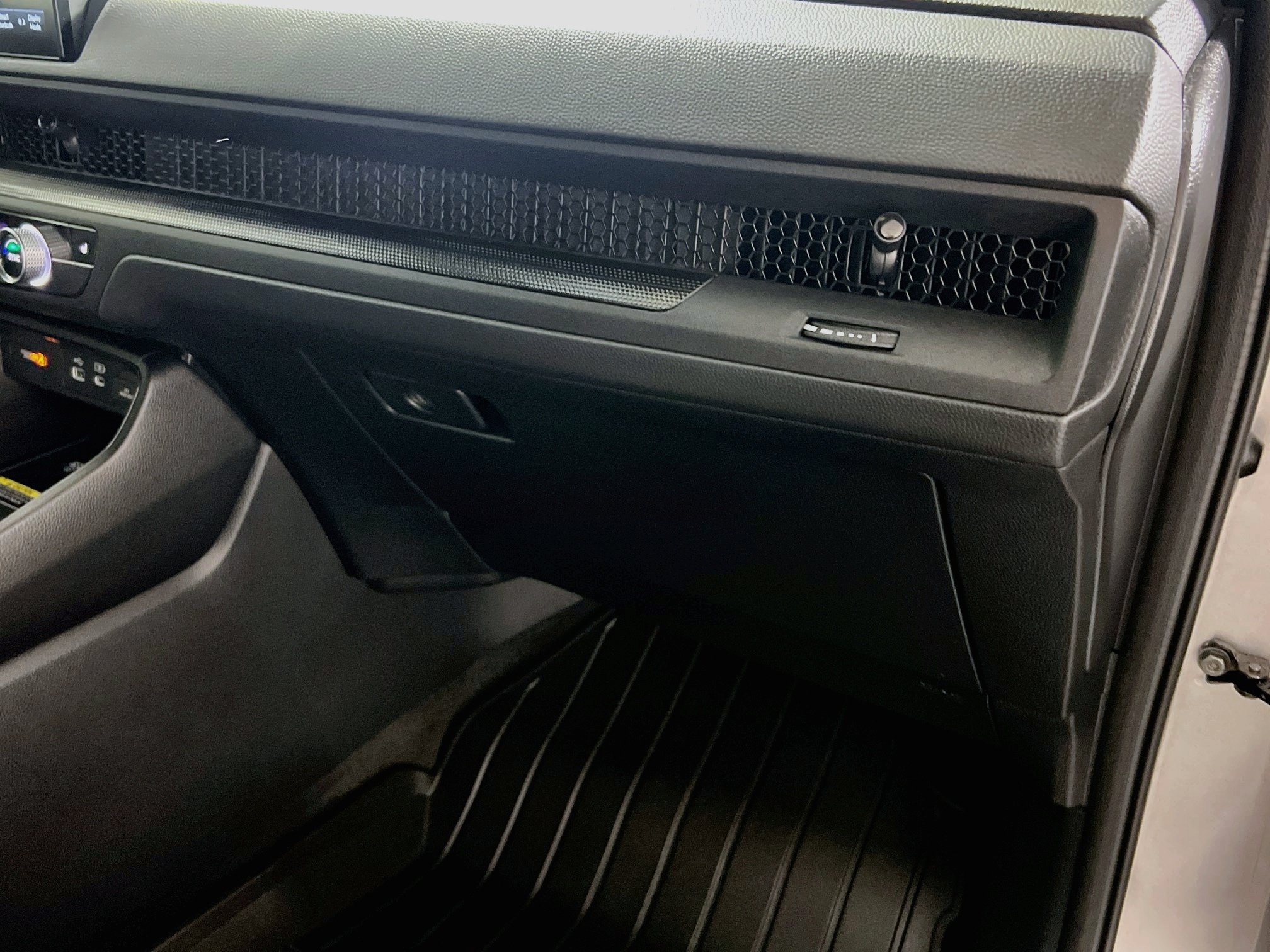 Used 2025 Honda CR-V Sport-L image 34