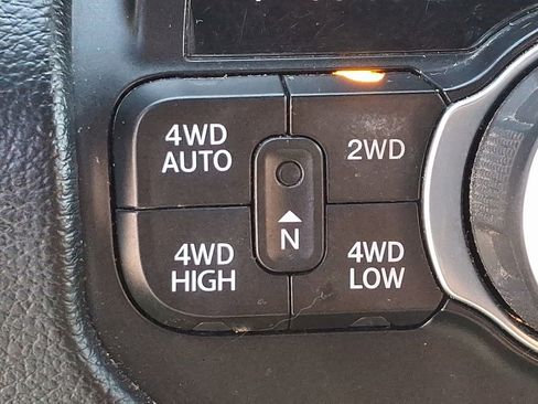 Used 2022 RAM 1500 Big Horn AWD/4WD image 27