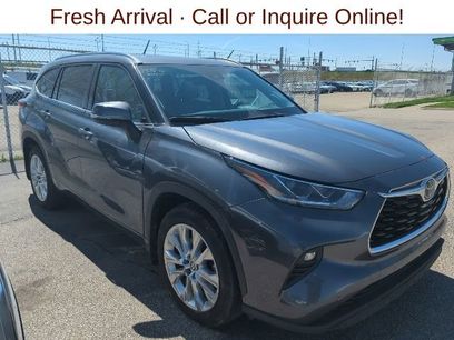 Used 2021 Toyota Highlander Limited