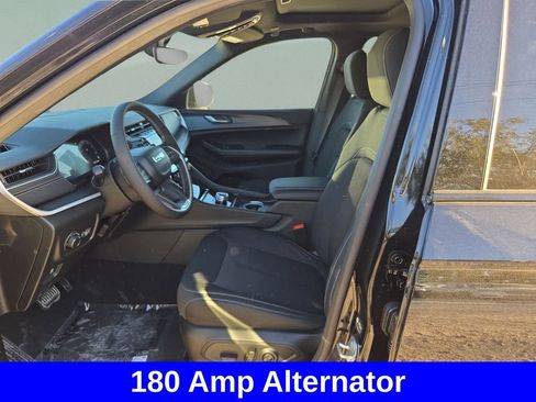 New 2025 Jeep Grand Cherokee Laredo X w/ Luxury Tech Group I AWD/4WD image 10