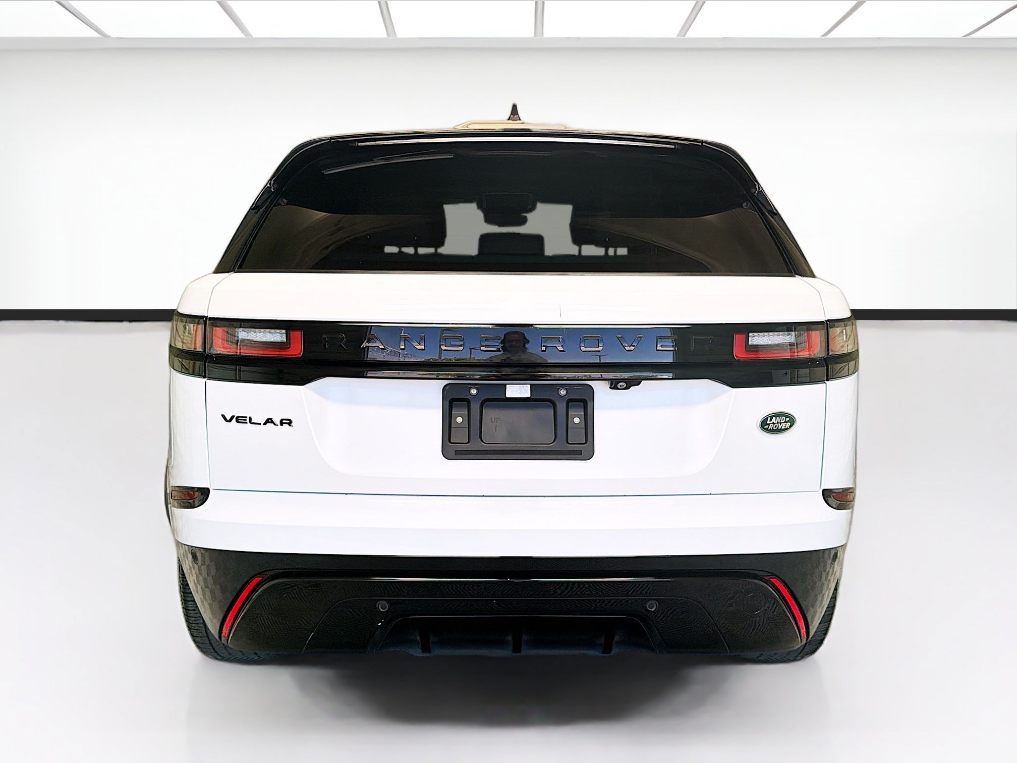 Used 2023 Land Rover Range Rover Velar R-Dynamic S AWD/4WD image 5