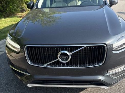 Used 2017 Volvo XC90 T6 Momentum w/ Vision Package AWD/4WD image 13