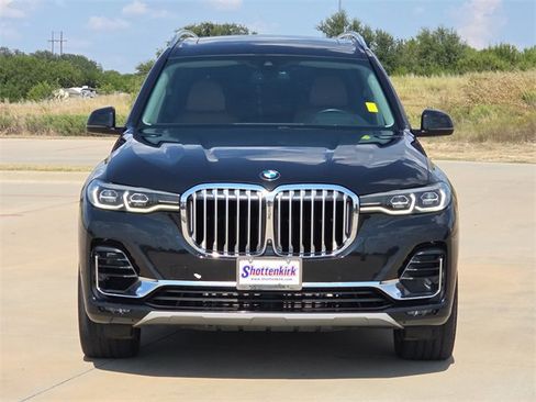 Used 2019 BMW X7 xDrive40i w/ Premium Package image 2