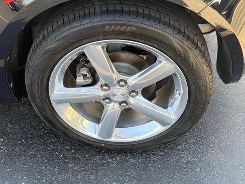 Used 2009 Pontiac Solstice Convertible w/ Premium Package RWD image 11