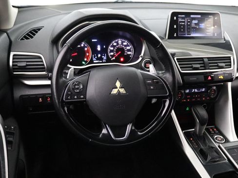 Used 2019 Mitsubishi Eclipse Cross SEL AWD/4WD image 16