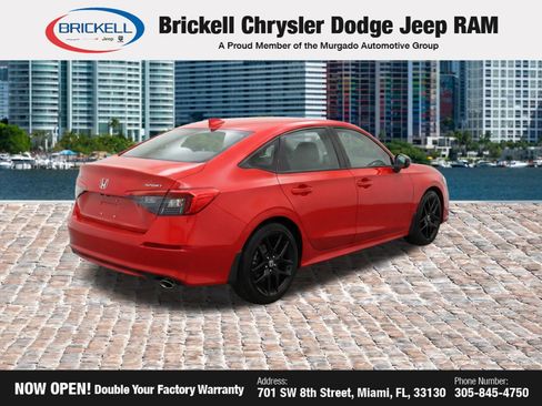Used 2023 Honda Civic Sport image 4