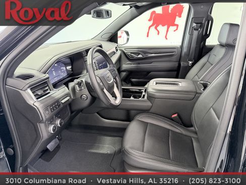 Used 2022 GMC Yukon Denali AWD/4WD image 12