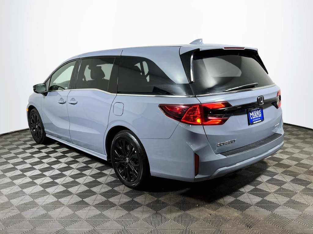 Used 2025 Honda Odyssey Sport-L image 5