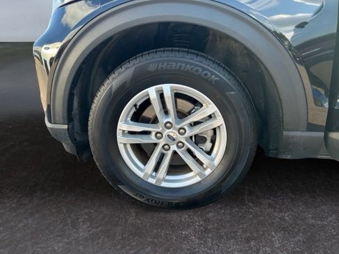 Used 2022 Ford Explorer XLT w/ Equipment Group 202A image 15