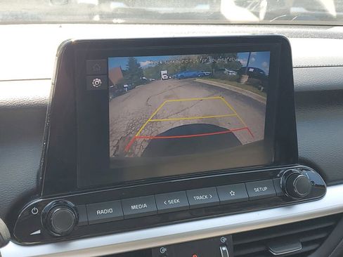 Certified 2023 Kia Forte LXS w/ LXS Technology Package image 19