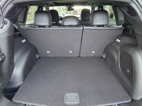 New 2026 Jeep Compass Latitude image 15