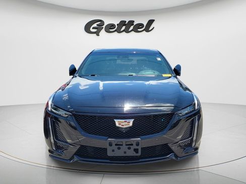 Used 2021 Cadillac CT5 V w/ Premium Package RWD image 3
