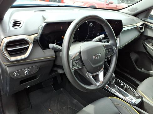 Used 2024 Chevrolet TrailBlazer ACTIV w/ Convenience Package FWD image 8