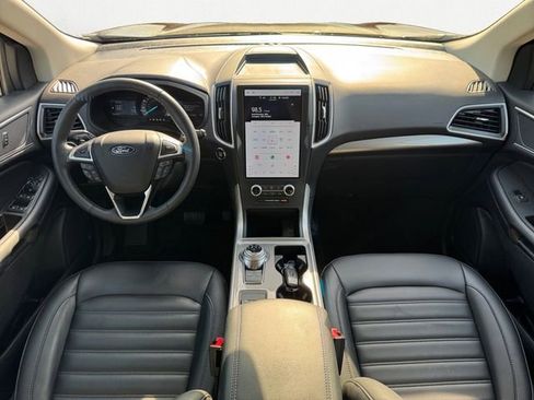 Used 2024 Ford Edge SEL w/ Convenience Package AWD/4WD image 10